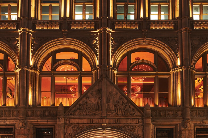 More Photos Of 281 Park Ave S, New York Office For Sale