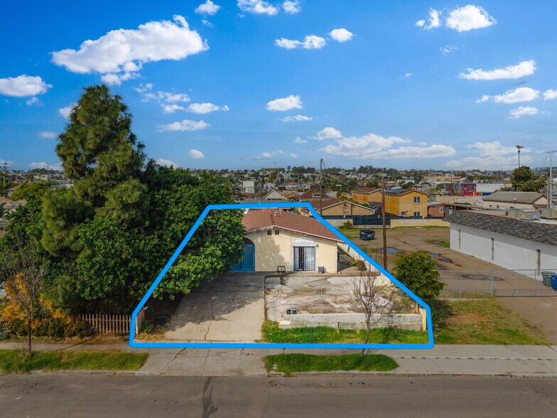 More Photos Of 2956 Clay Ave, San Diego Multifamily For Sale