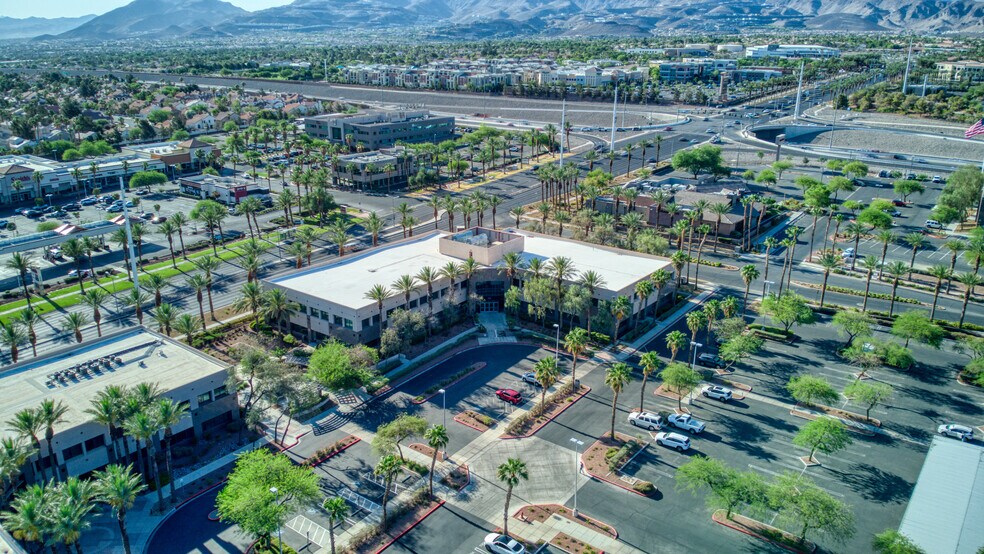 More Photos Of 701 N Green Valley Pky, Henderson Medical For Lease