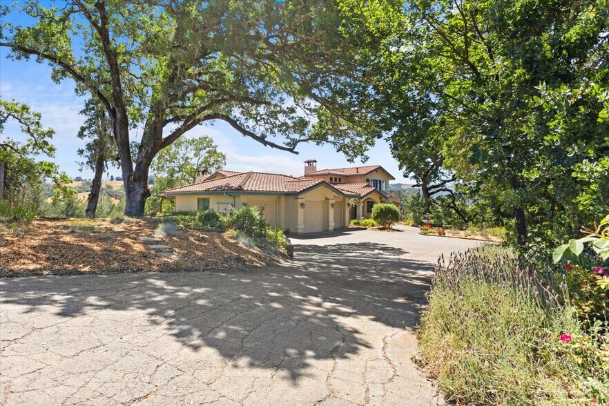 More Photos Of 13404 Flora Ranch Rd, Healdsburg Winery Vineyard For Sale