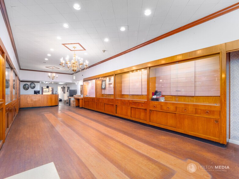 More Photos Of 1418 Newcastle St, Brunswick Storefront For Lease