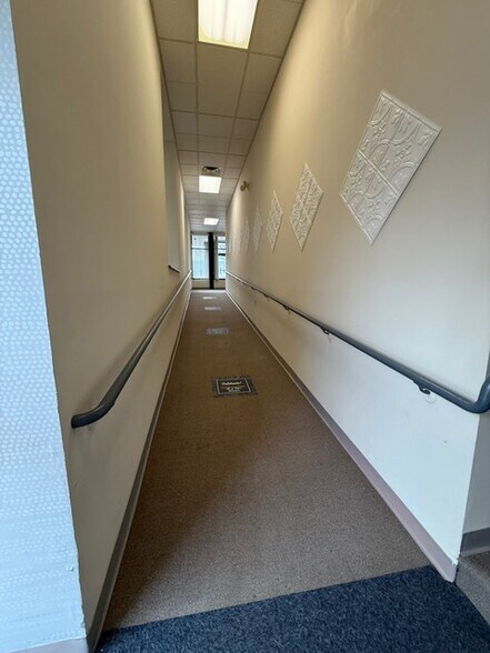 More Photos Of 20 E Main St, Nanticoke Office For Lease