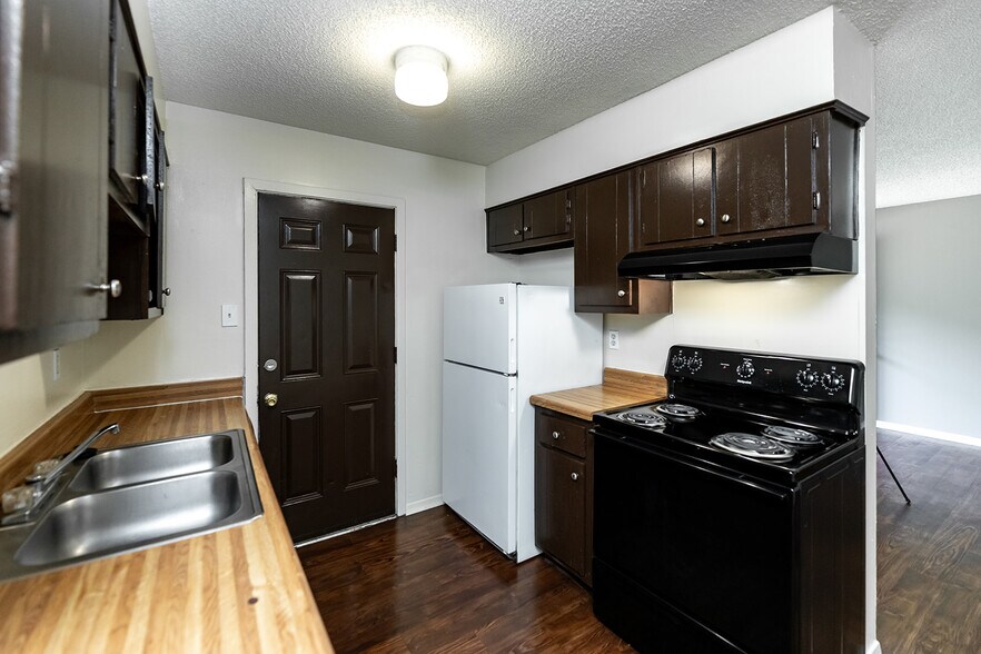 More Photos Of 3446 Carnes Ave, Memphis Apartments For Sale