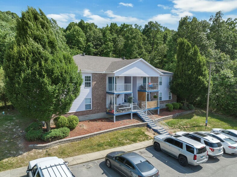 More Photos Of 3130 Saint Anthony Gardens Dr, Louisville Apartments For Sale