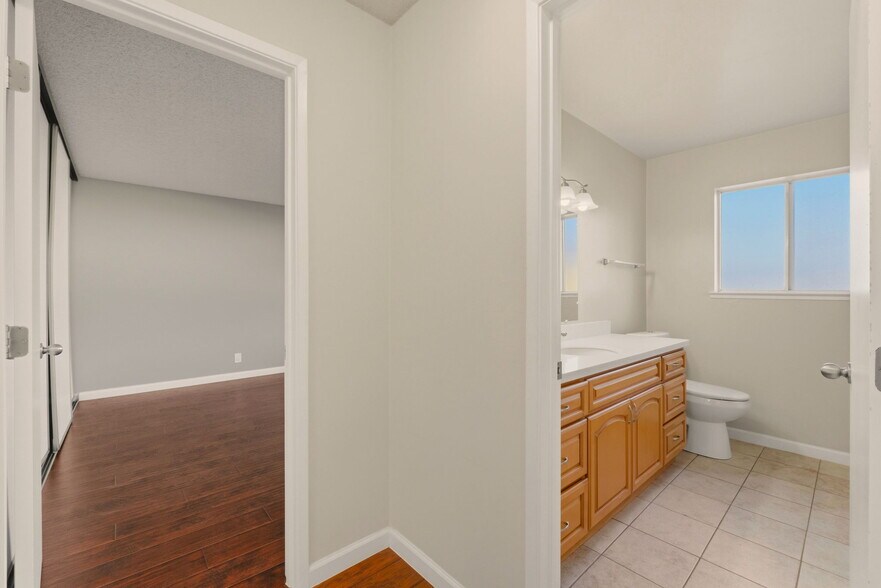More Photos Of 315 E Okeefe St, Palo Alto Apartments For Sale