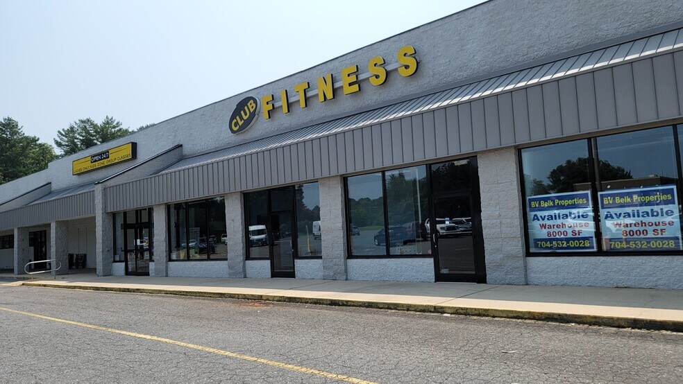 More Photos Of 2620 E Main St, Lincolnton General Retail For Lease