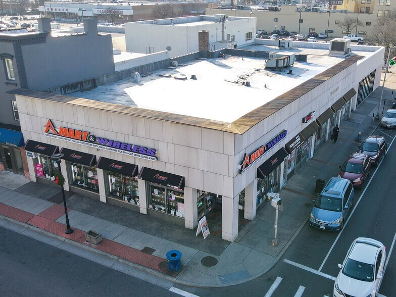 More Photos Of 280 Fulton Ave, Hempstead Storefront For Lease