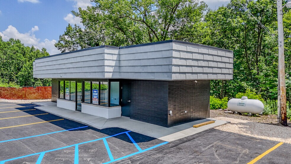 More Photos Of 1610 Scranton Carbondale Hwy, Dickson City Fast Food For Sale