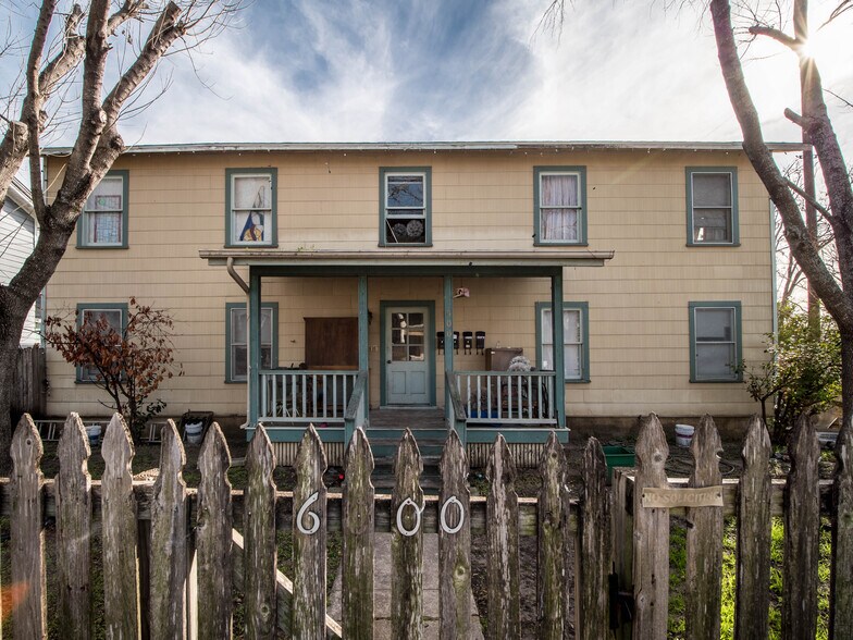 More Photos Of , San Antonio Multifamily For Sale