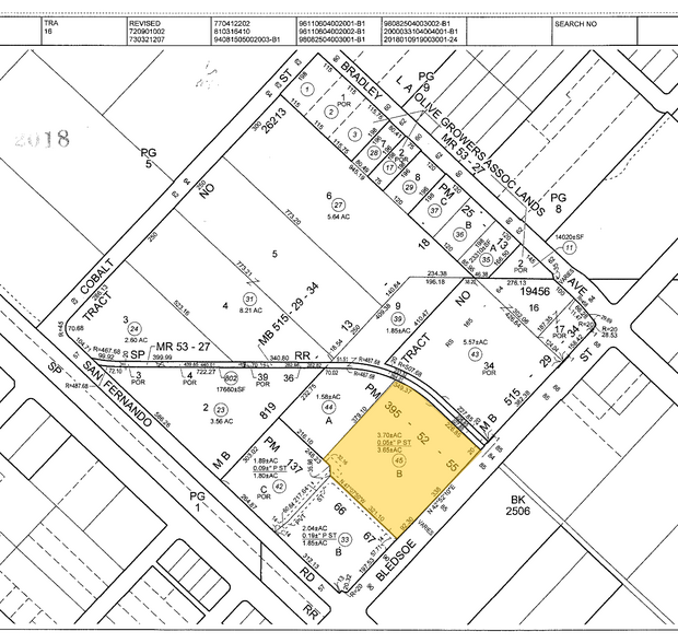 More Photos Of 15191 Bledsoe St, Sylmar Warehouse For Lease