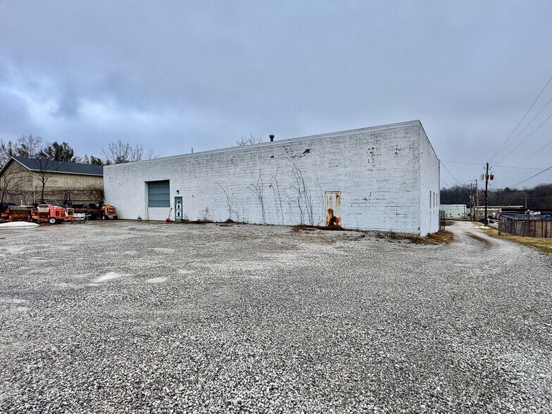 More Photos Of 1234 Brittain Rd, Akron Warehouse For Sale