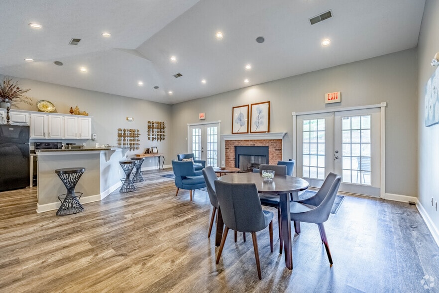 More Photos Of 100 River Rd, Lawrenceburg Apartments For Sale