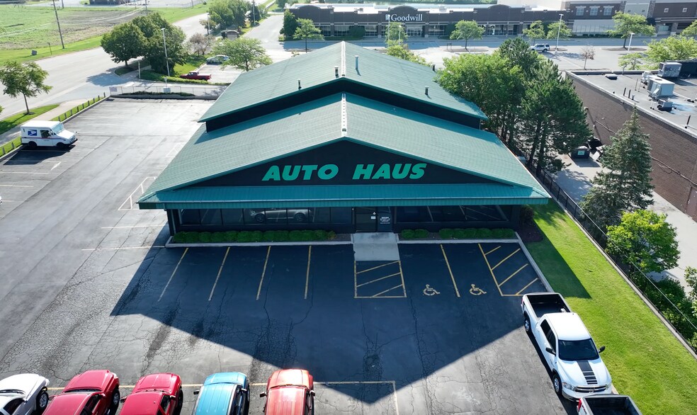 More Photos Of 19915 S La Grange Rd, Frankfort Auto Dealership For Lease