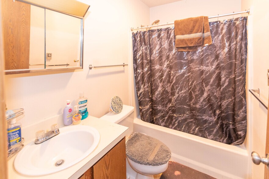 More Photos Of 303 Crusader Rd, Cambridge Multifamily For Sale