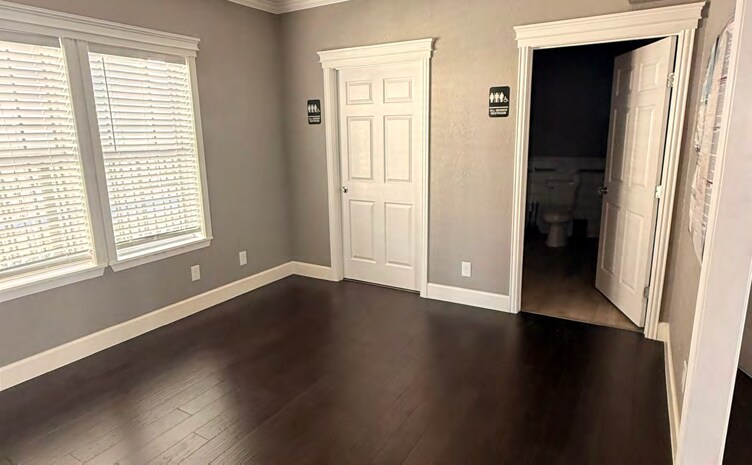 More Photos Of 2003 W Commerce St, San Antonio Loft Creative Space For Lease