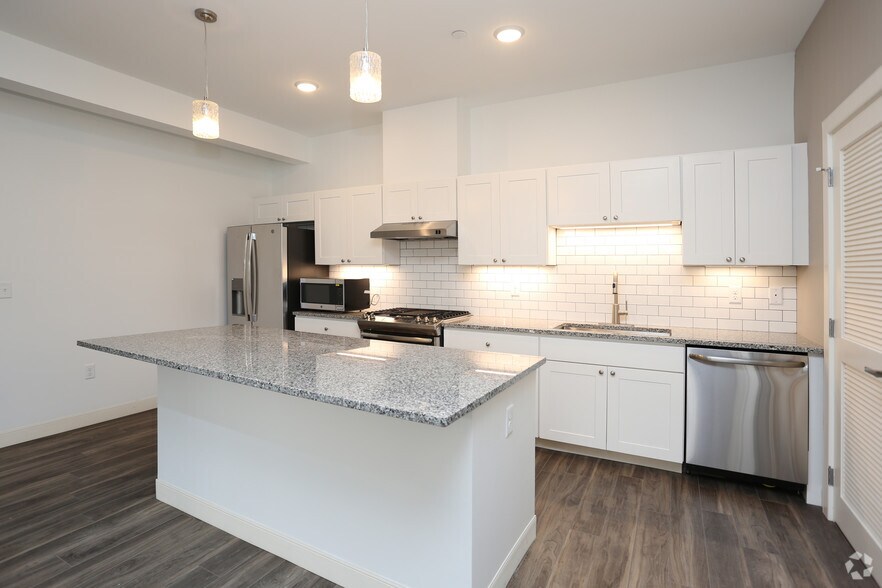 More Photos Of 164 Chalmers Ave, Buffalo Apartments For Sale