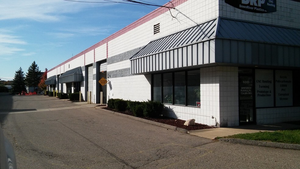 More Photos Of 8341-8351 Ronda Dr, Canton Manufacturing For Lease