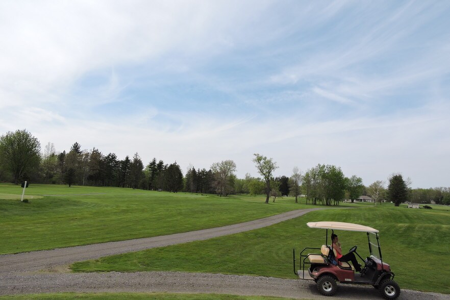 More Photos Of 6722 State Route 31, Cicero Golf Course Driving Range For Sale
