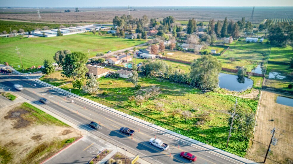 More Photos Of 37366 Avenue 12, Madera Land For Sale