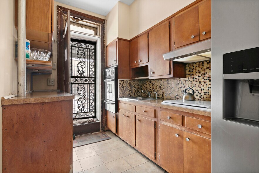 More Photos Of 139 Schenectady Ave, Brooklyn Apartments For Sale