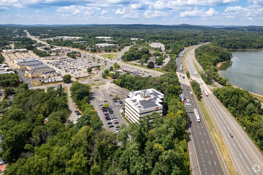 More Photos Of 1055 Parsippany Blvd, Parsippany Office For Lease