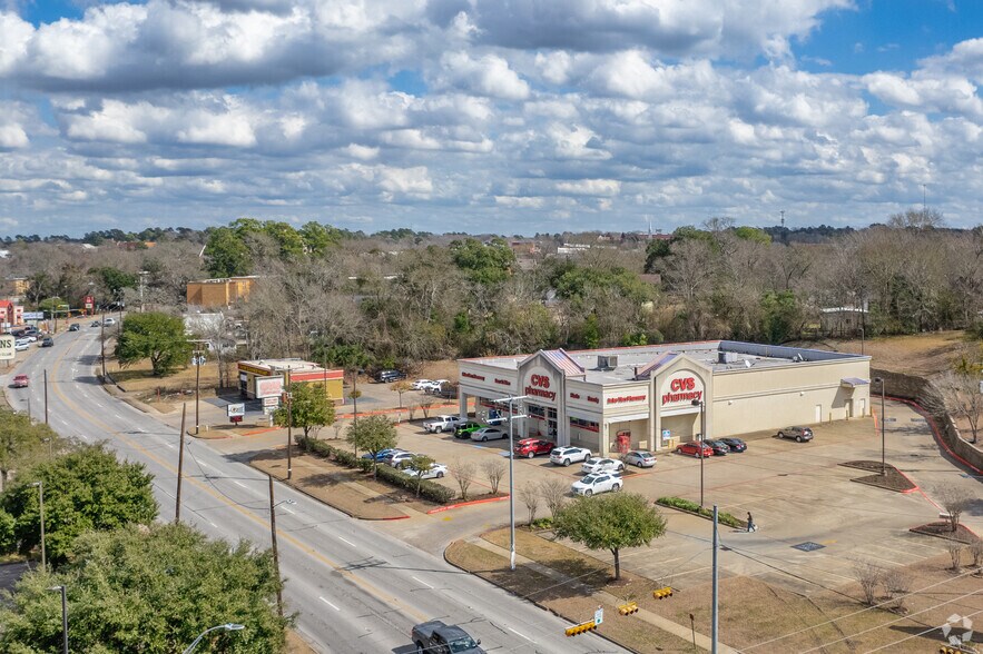 More Photos Of 1569 11th St, Huntsville Drugstore For Sale