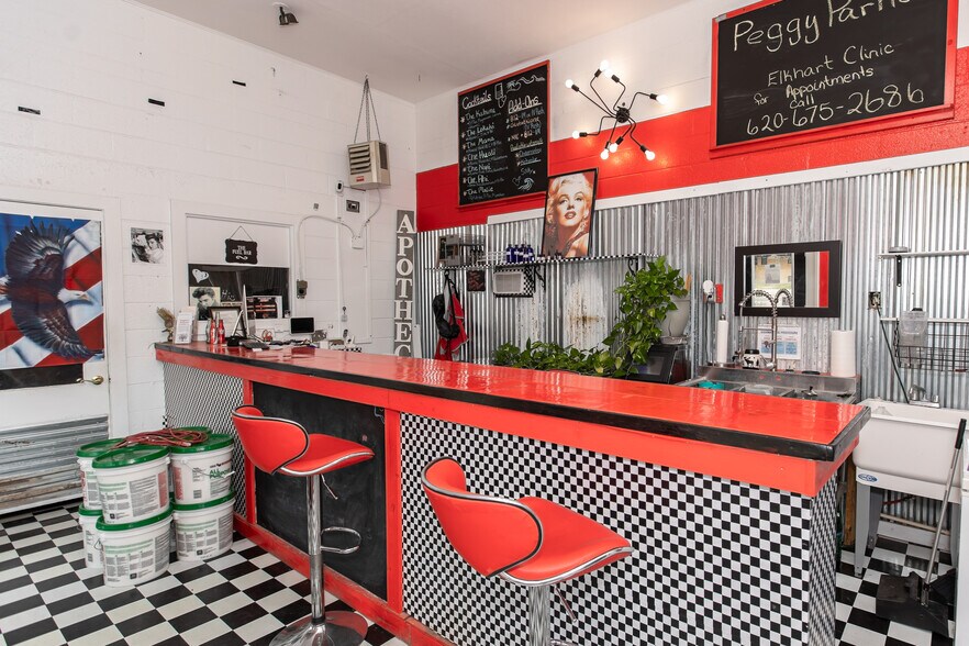 More Photos Of 309 Morton St, Elkhart Industrial For Sale