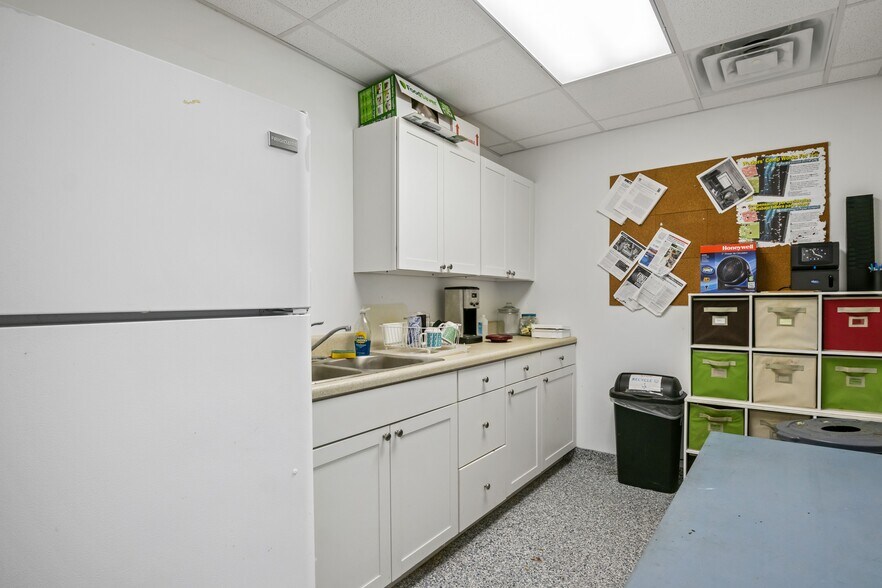 More Photos Of 29055 SW 107th Ave, Homestead Warehouse For Lease