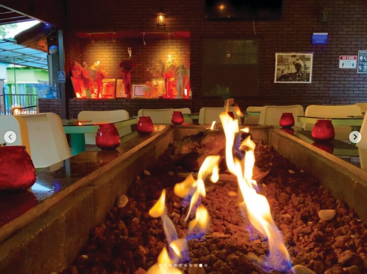 More Photos Of 6915 Foothill Blvd, Tujunga Restaurant For Lease