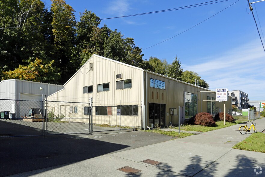 Primary Photo Of 2501 Harbor Ave SW, Seattle Warehouse For Lease