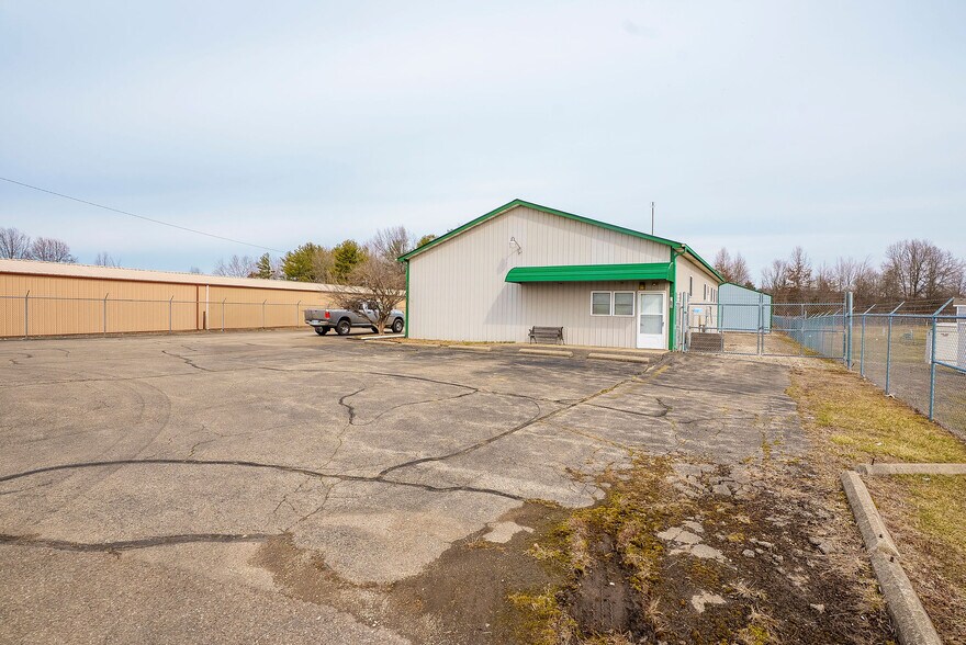Primary Photo Of 167 Mill Run, Waverly Warehouse For Sale