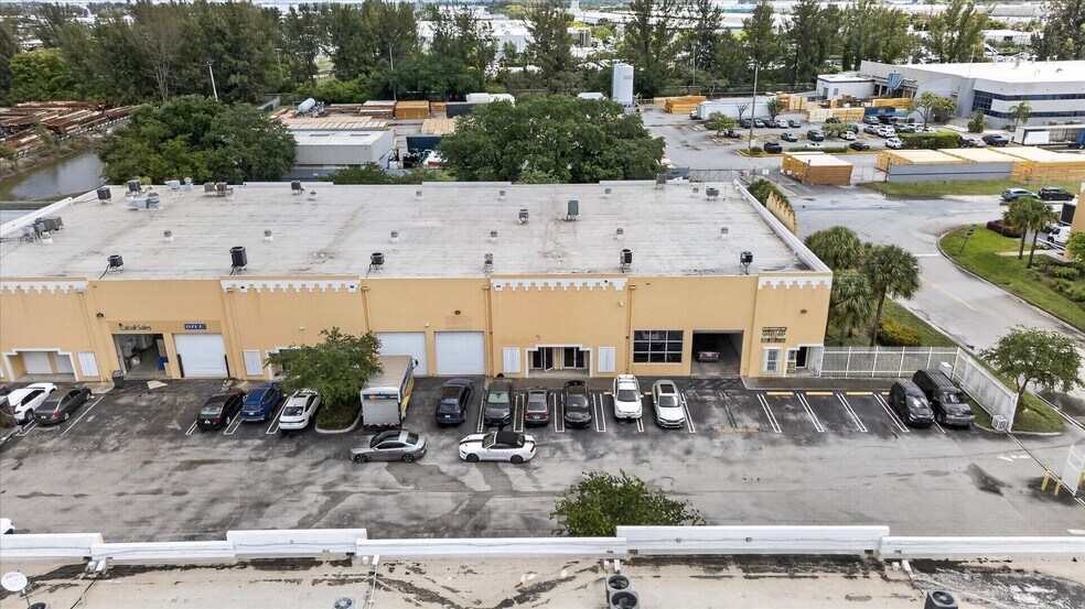More Photos Of 3815 NW 125th st, Opa-locka Warehouse For Lease