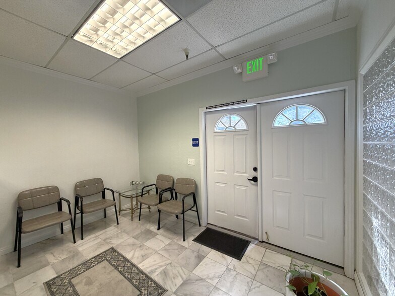 More Photos Of 10011 N Foothill Blvd, Cupertino Medical For Sale