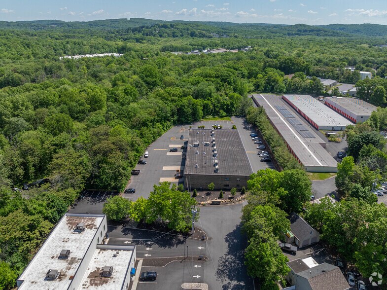 More Photos Of 270 Route 46 E, Rockaway Light Distribution For Lease