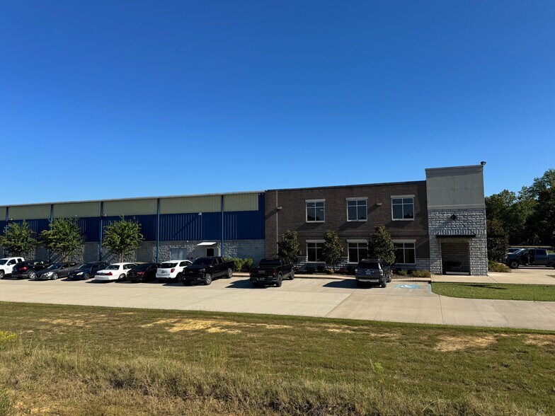 More Photos Of 7420 Bethel Rd, Goodlettsville Warehouse For Lease