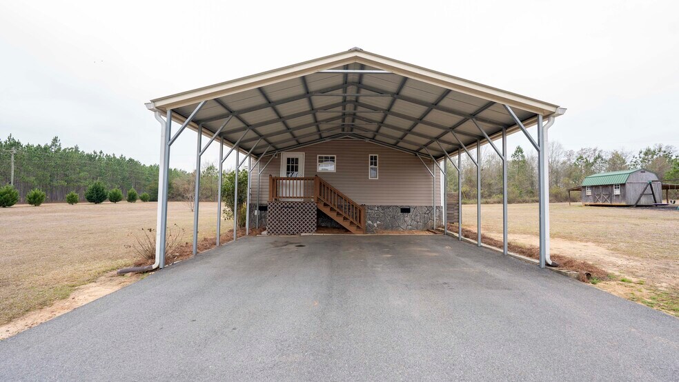 More Photos Of 500 Old Milledgeville Rd, Cochran Land For Sale