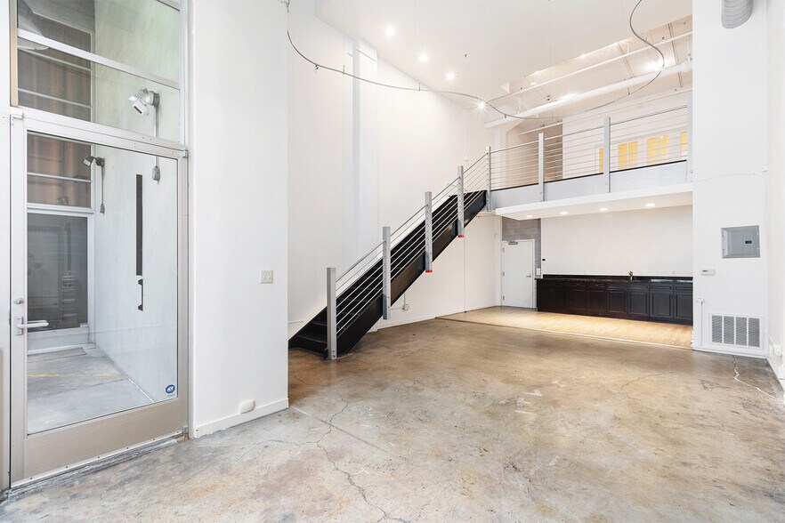Primary Photo Of 393 Tehama St, San Francisco Loft Creative Space For Sale