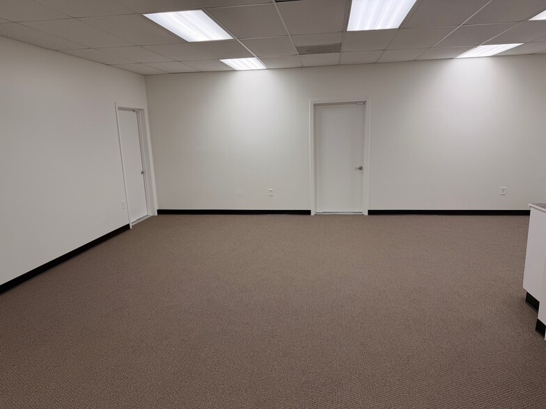 More Photos Of 3193 Lower Union Hill Rd, Canton Distribution For Lease