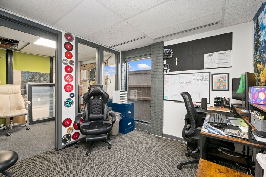More Photos Of 504 W Eisenhower Blvd, Loveland Office For Sale