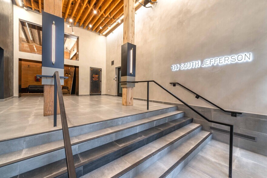 More Photos Of 130 S Jefferson St, Chicago Office For Lease