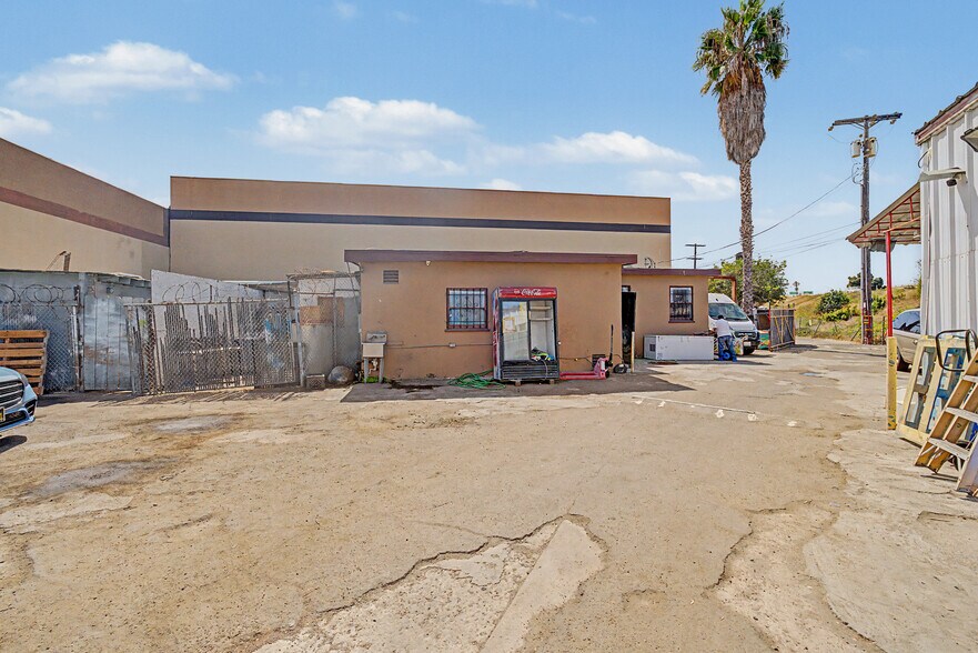 More Photos Of 1037 Harding Ave, National City Freestanding For Sale