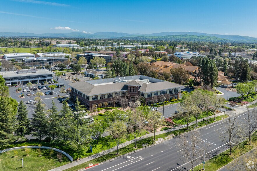 More Photos Of 5075 Hopyard Rd, Pleasanton Medical For Lease