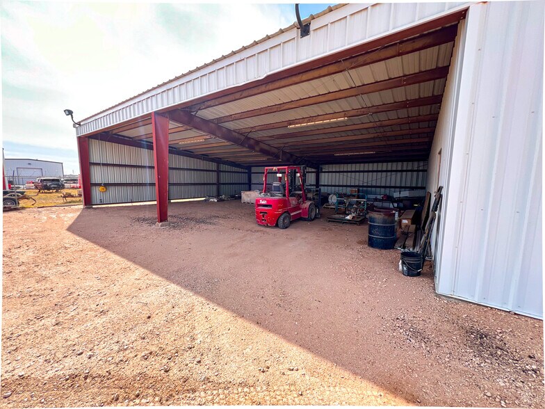 More Photos Of 3115 Francis Ave, Midland Industrial For Lease