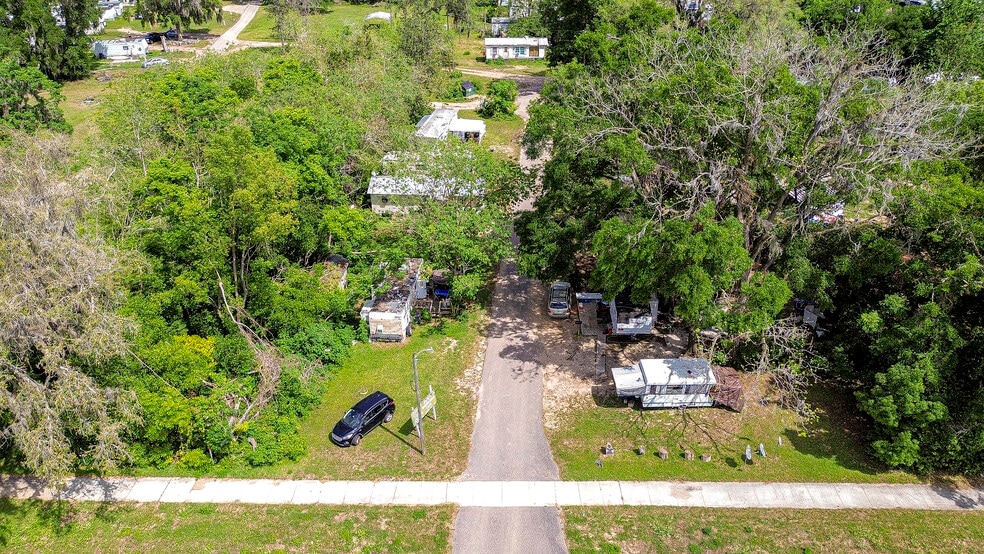 More Photos Of 19110 US Highway 301, Dade City Multifamily For Sale