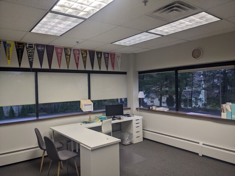 More Photos Of 636 Morris Tpke, Short Hills Medical For Lease