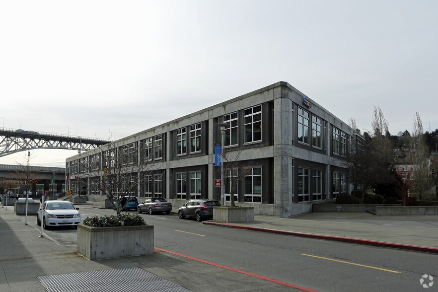 More Photos Of 651 N 34th St, Seattle Office For Lease