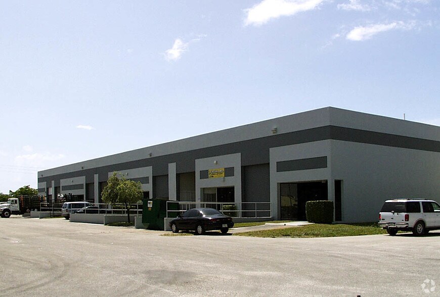 More Photos Of 2001 NW 15th Ave, Pompano Beach Warehouse For Lease