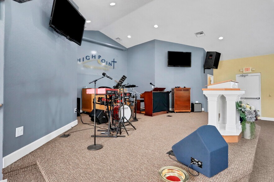 More Photos Of 1495 Herbert St, Port Orange Religious Facility For Sale