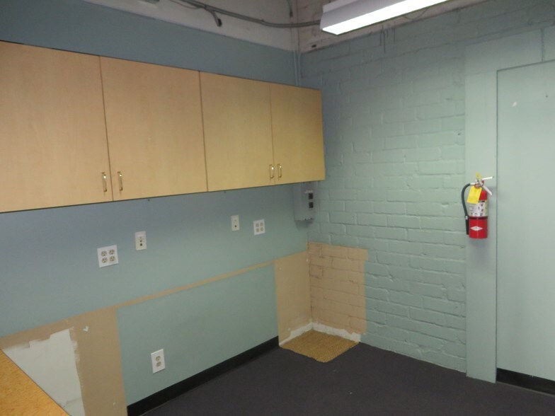 More Photos Of 1620-1622 Wilshire Blvd, Santa Monica Storefront Retail Office For Lease