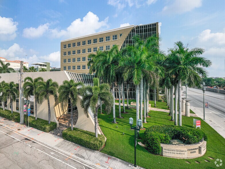 More Photos Of 925 S Federal Hwy, Boca Raton Office For Lease